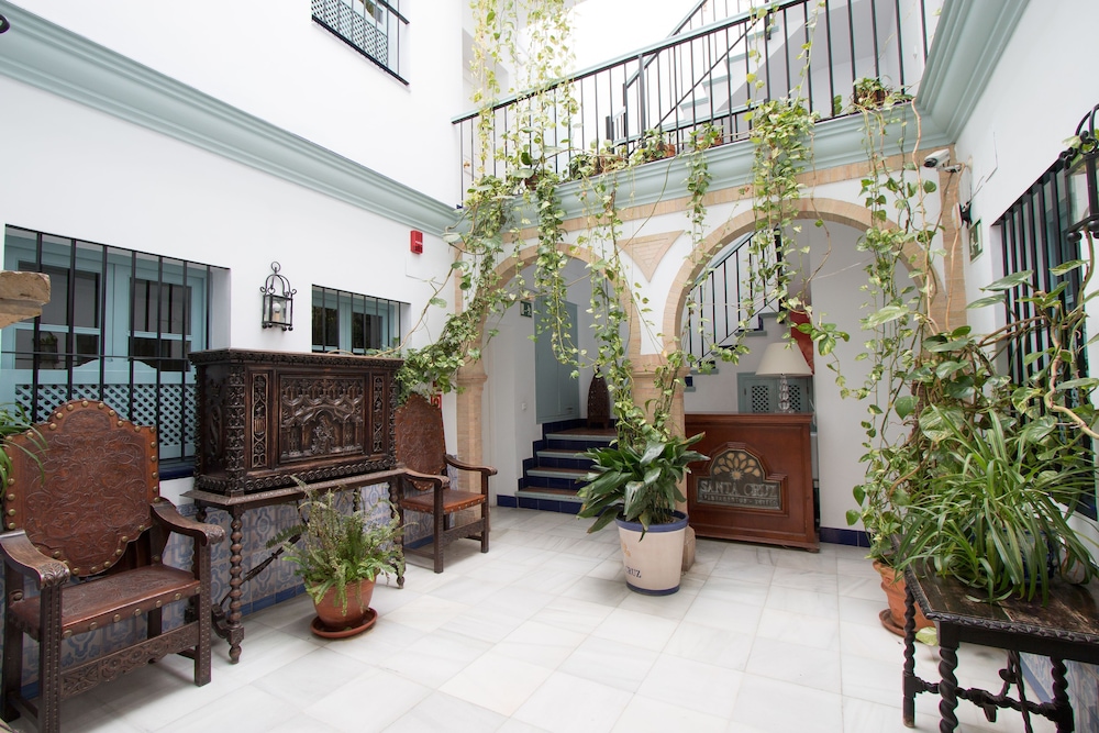 Apartamentos Suites Santa Cruz 6/52