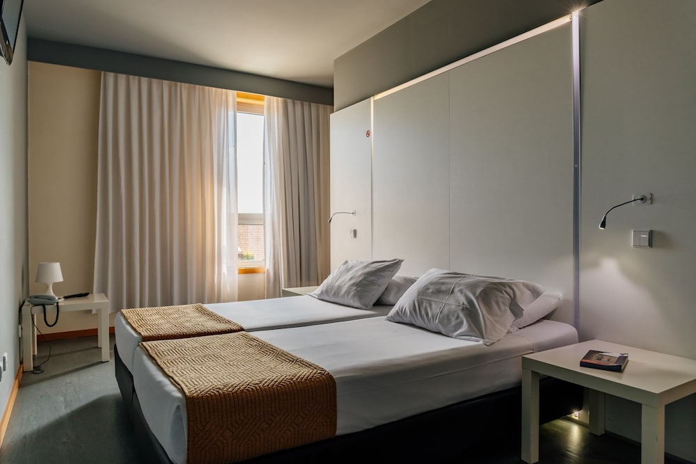 Basic Hotel Braga By Axis 25/69