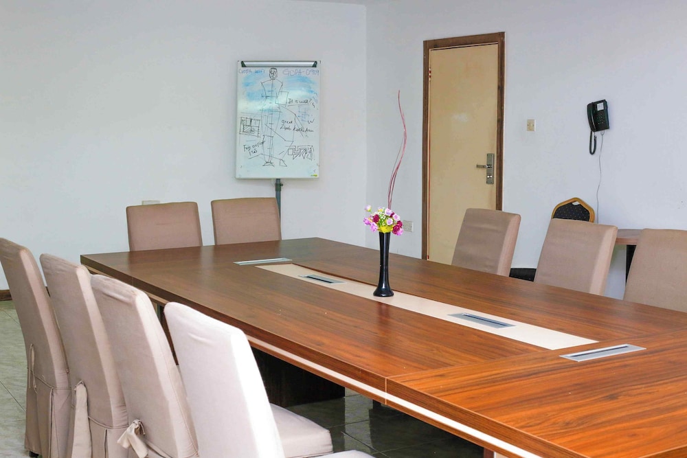 Hotel Tulip Inn Accra 52/62