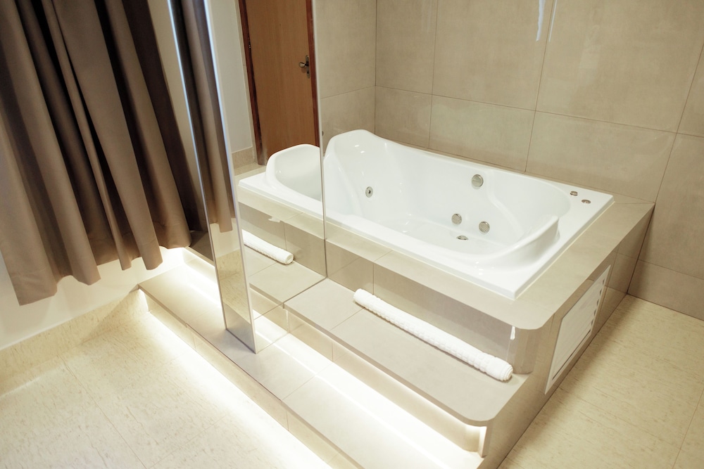 Roma Hotel by H Hoteis Airport 43/44