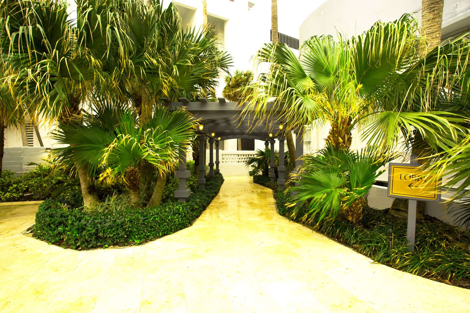 Lexington by Hotel RL Miami Beach 48/52