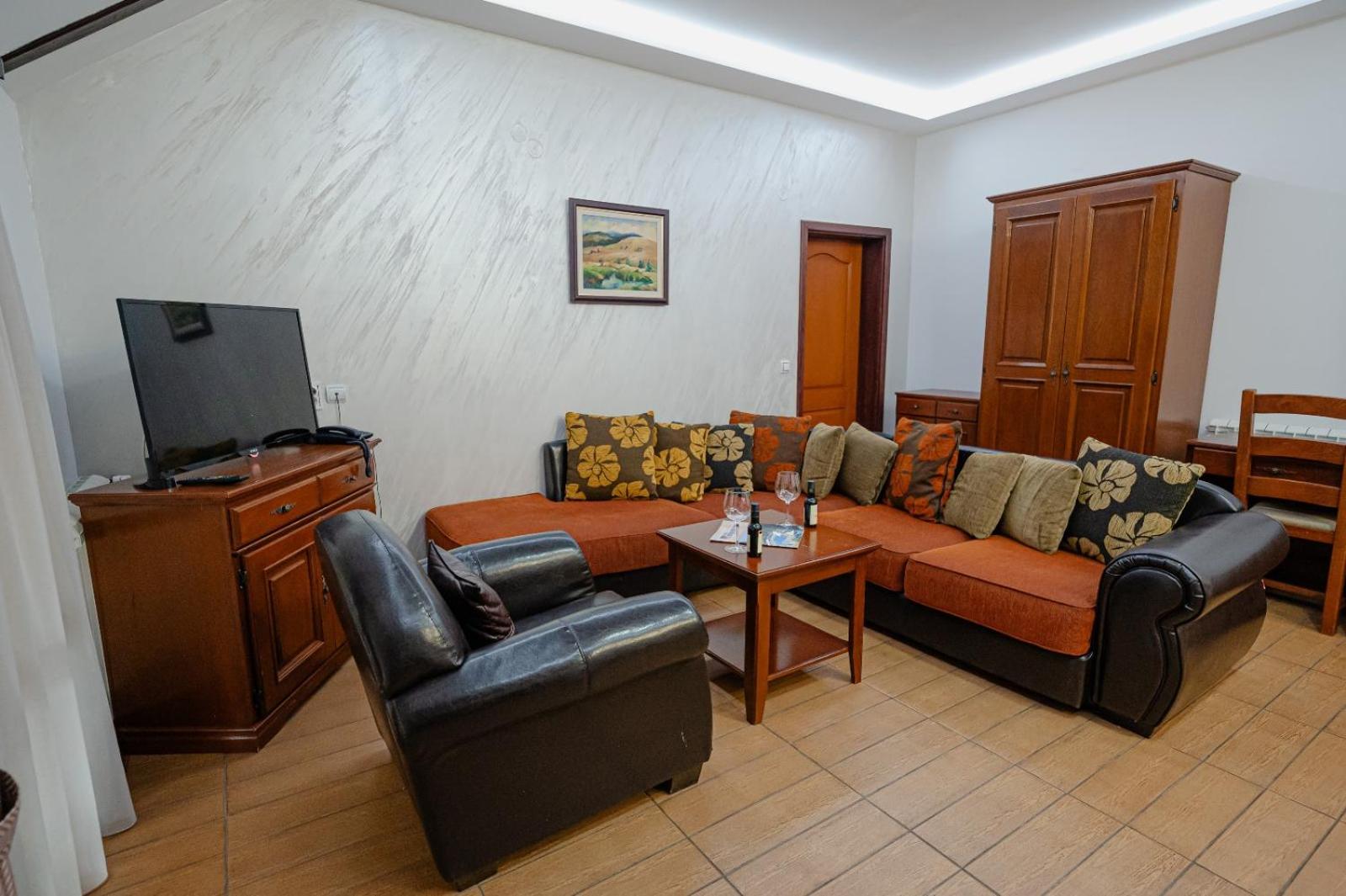 Hotel Zlatiborska Noc 36/53