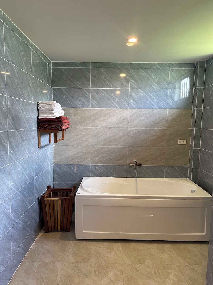 Island Lodge Phu Quoc 25/50
