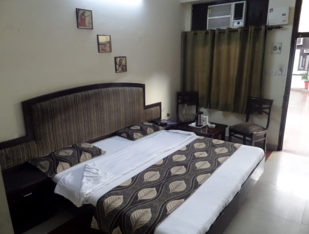 HOTEL DOON REGENCY 21/41