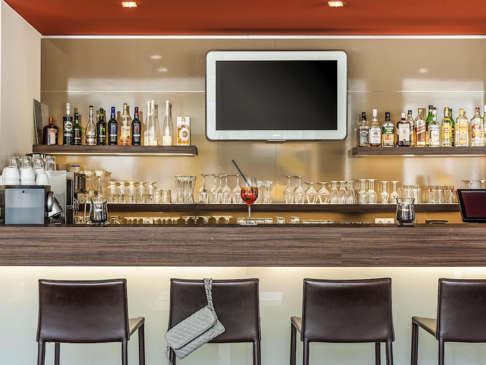 Hotel Ibis Friedrichshafen Airport Messe 60/70