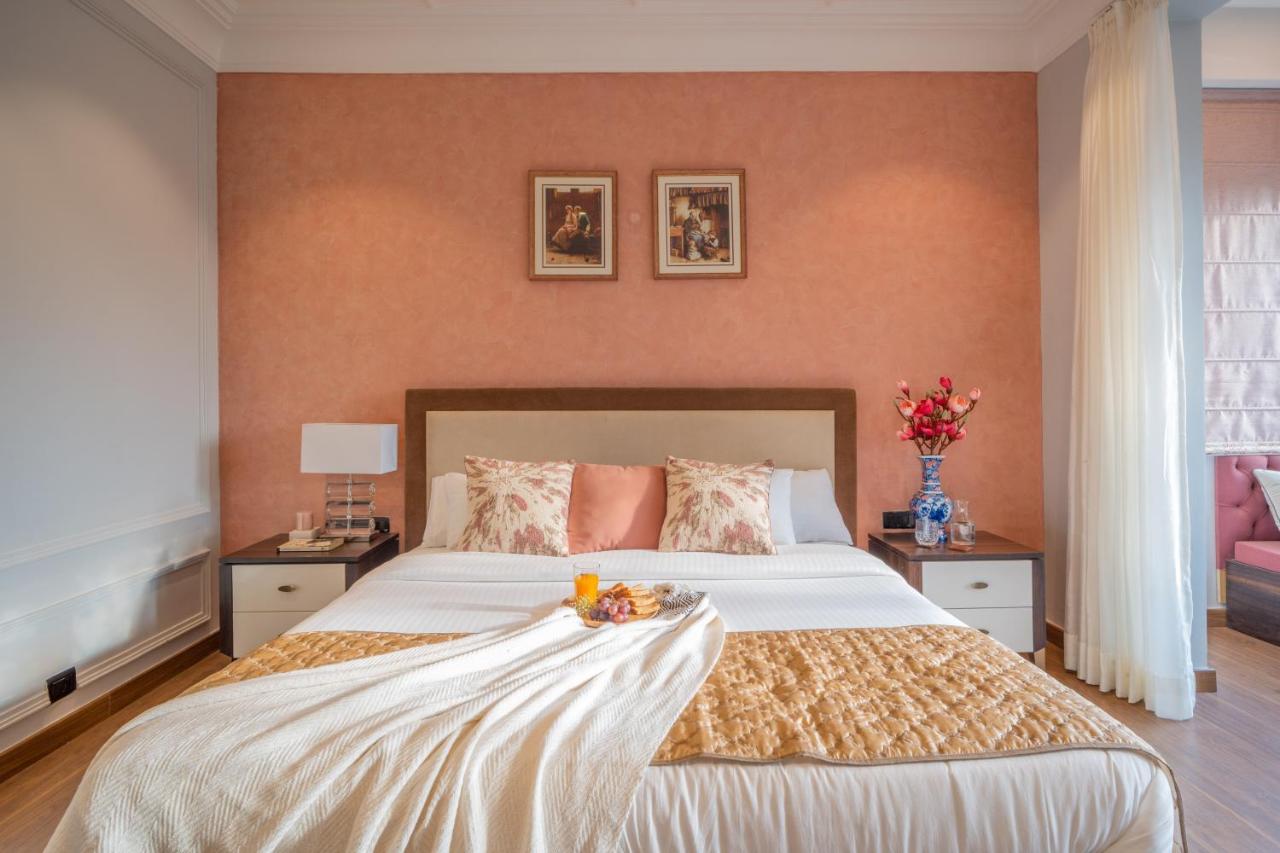 ELIVAAS Prive Suntuarios Casa Ikkebana 4 BHK With Jacuzzi, Pvt Pool and Bar 17/54
