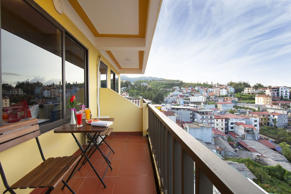 Sapa Hilton Hotel 4/50