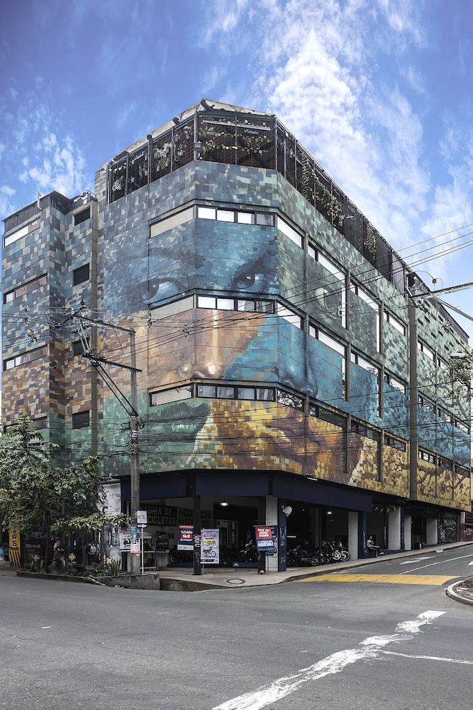 Hotel Gallery 3/49