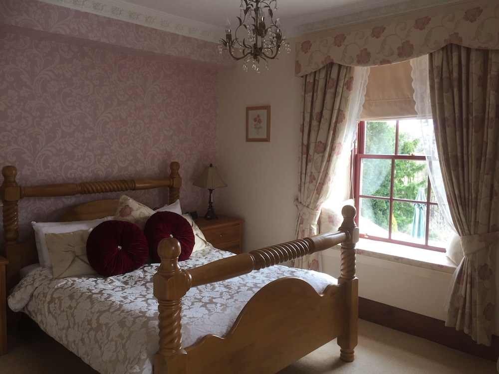 Glenspean Lodge Hotel(formerly BEST WESTERN GLENSPEAN LODGE - HIGHLANDS) 59/77