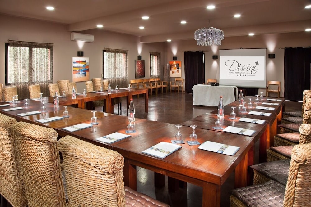 Hotel restaurant spa Disini Montpellier Est, The Originals Relais 38/50