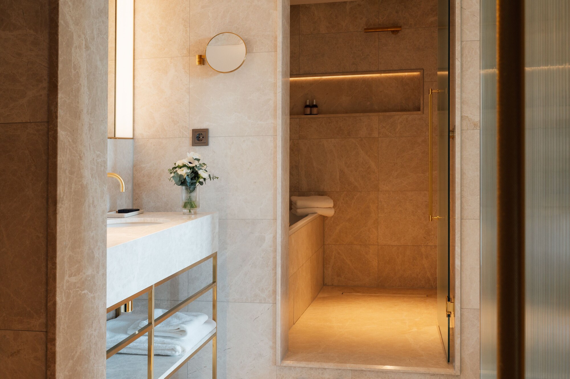 Palais, Suite, King Bed