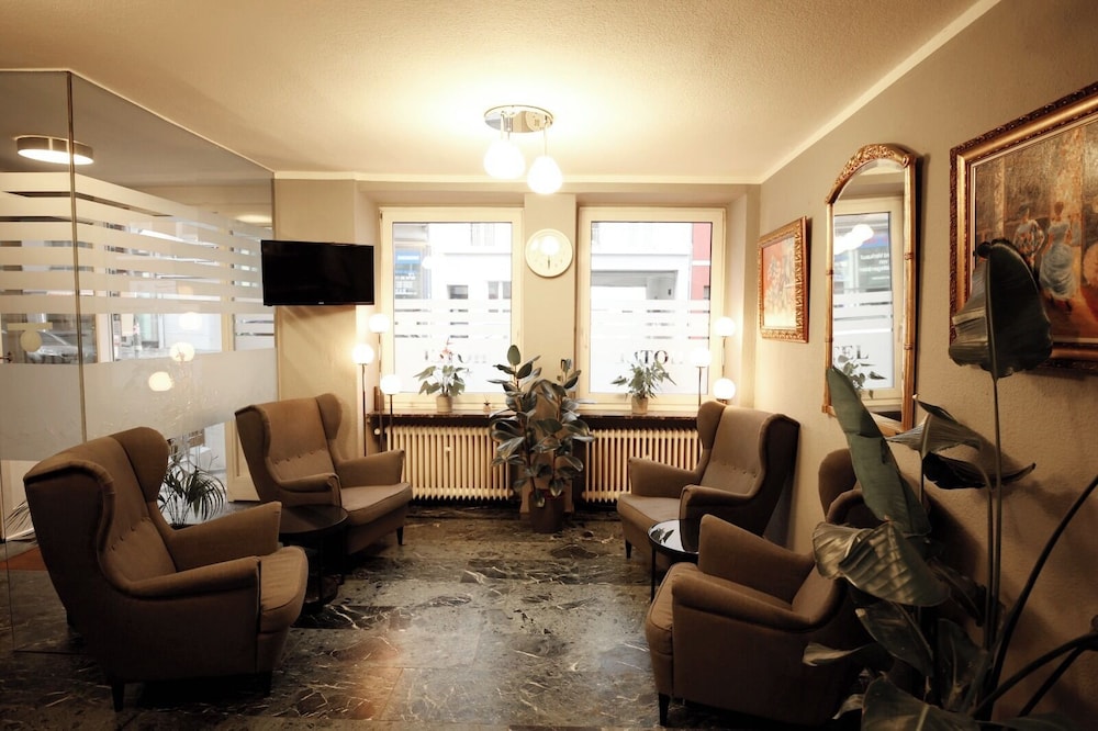 Hotel Paris 34/44