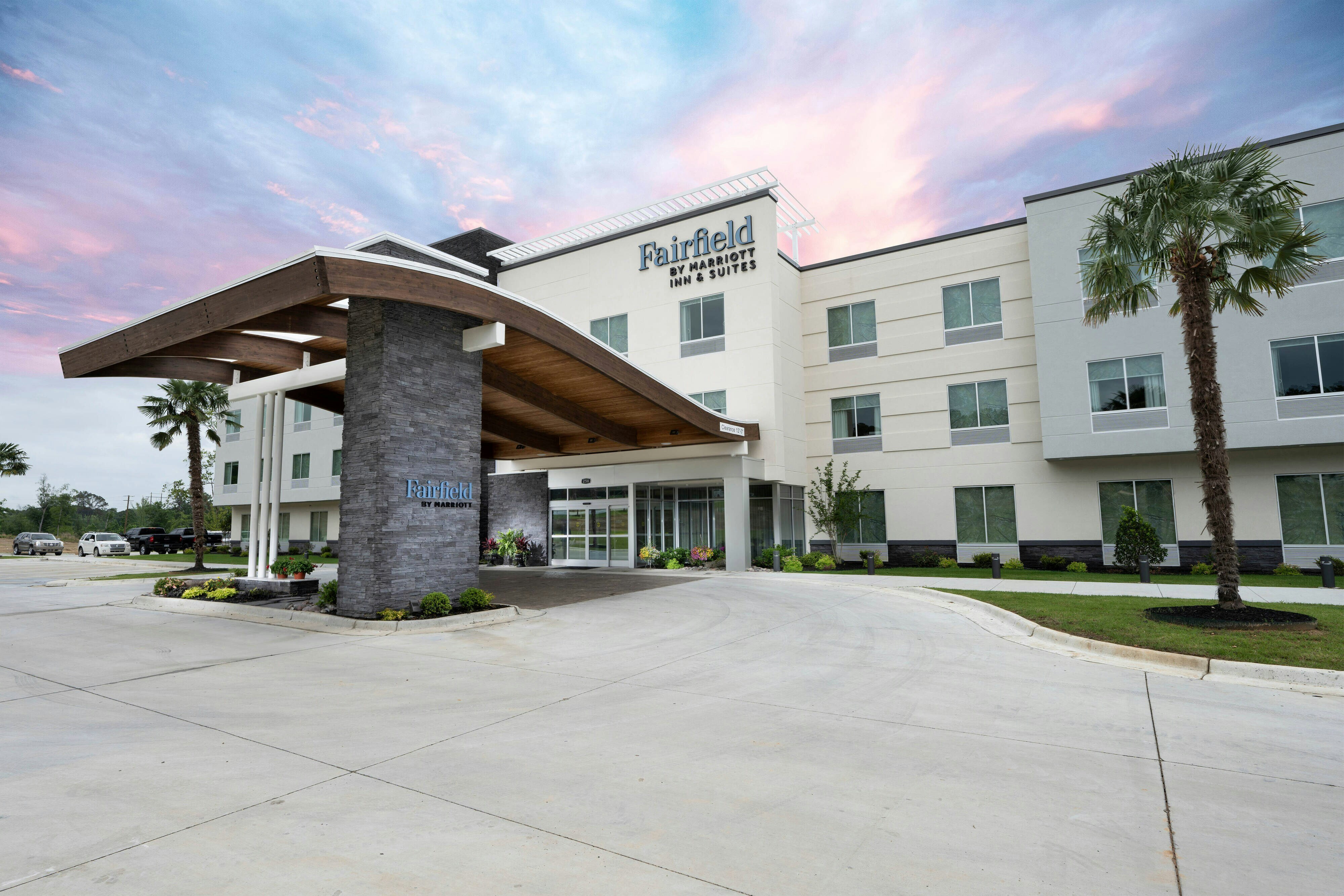 Fairfield Inn & Suites by Marriott Arkadelphia 1/17