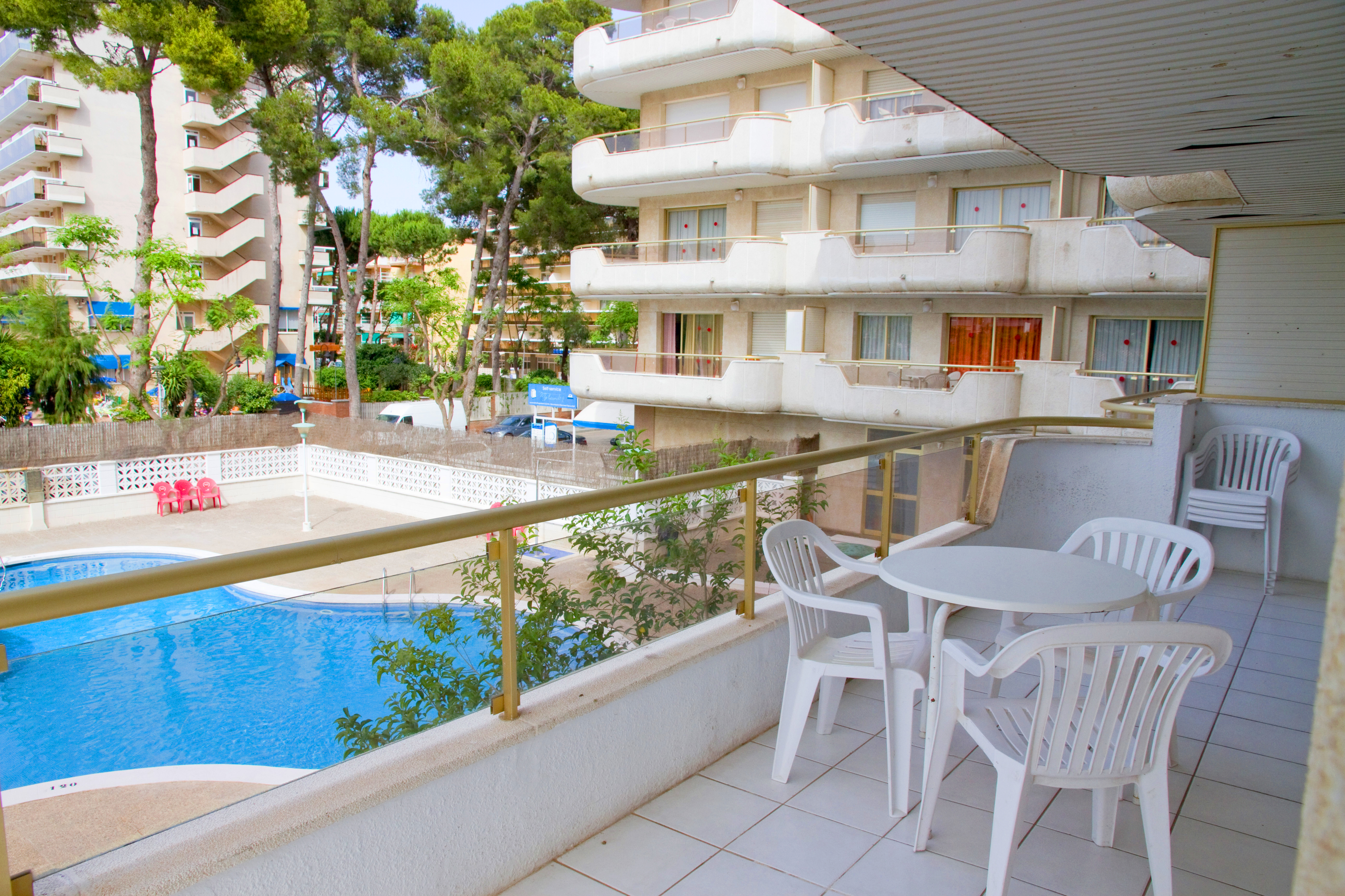 Arquus Rentalmar 写真5