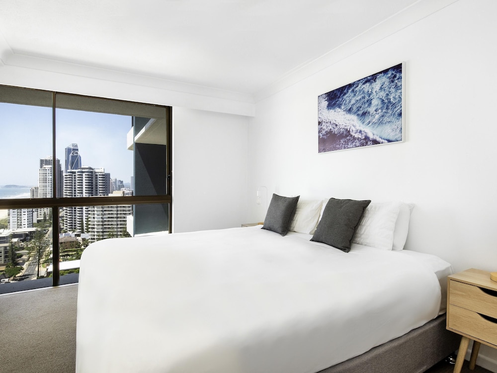 1 BEDROOM, APARTMENT