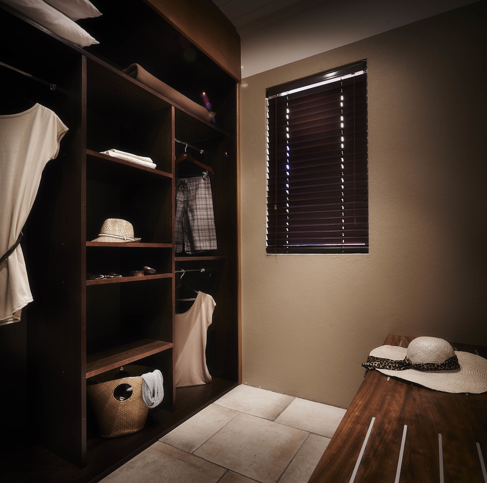 Palm Hotel And Spa 46/75