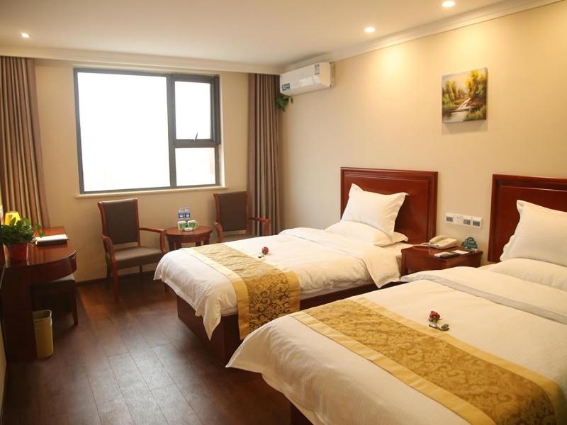 GREENTREE INN SHANGQIU NORMAL COLLEGE WENHUA(W)ROAD HOTEL 22/54