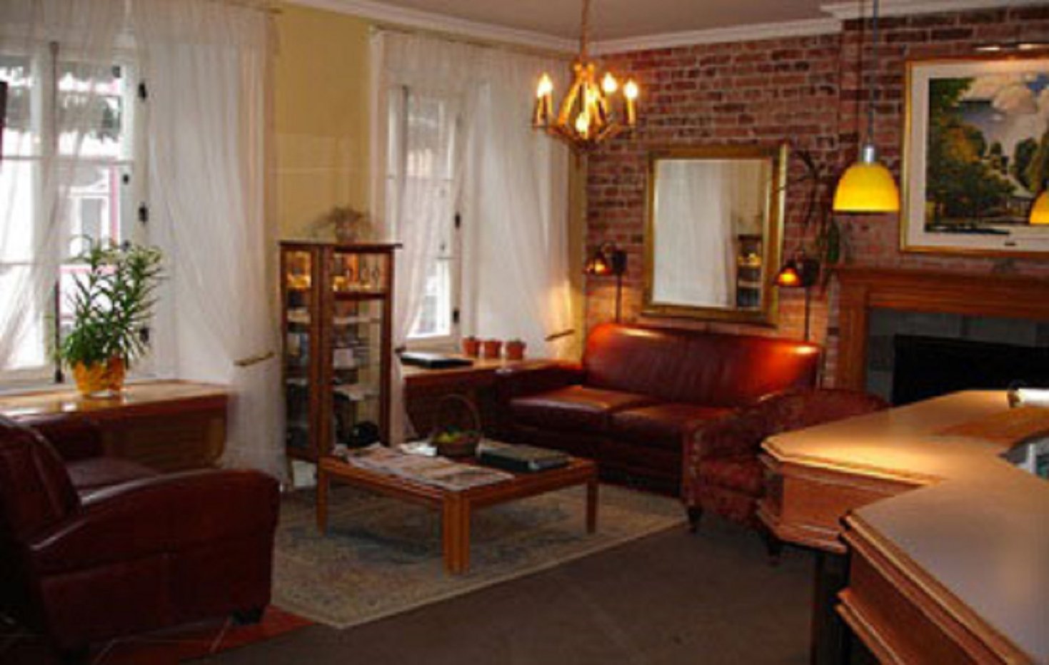 Acadia Hotel 34/39