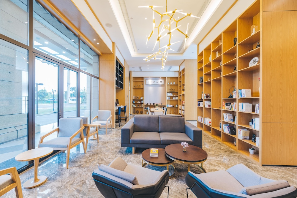 Atour Hotel (Suzhou North High Speed Railway Station, Qiyage Garden) 26/44