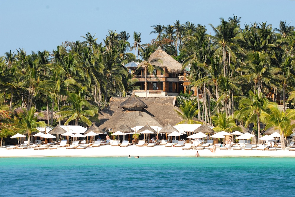 FRIDAYS BORACAY RESORT 38/50