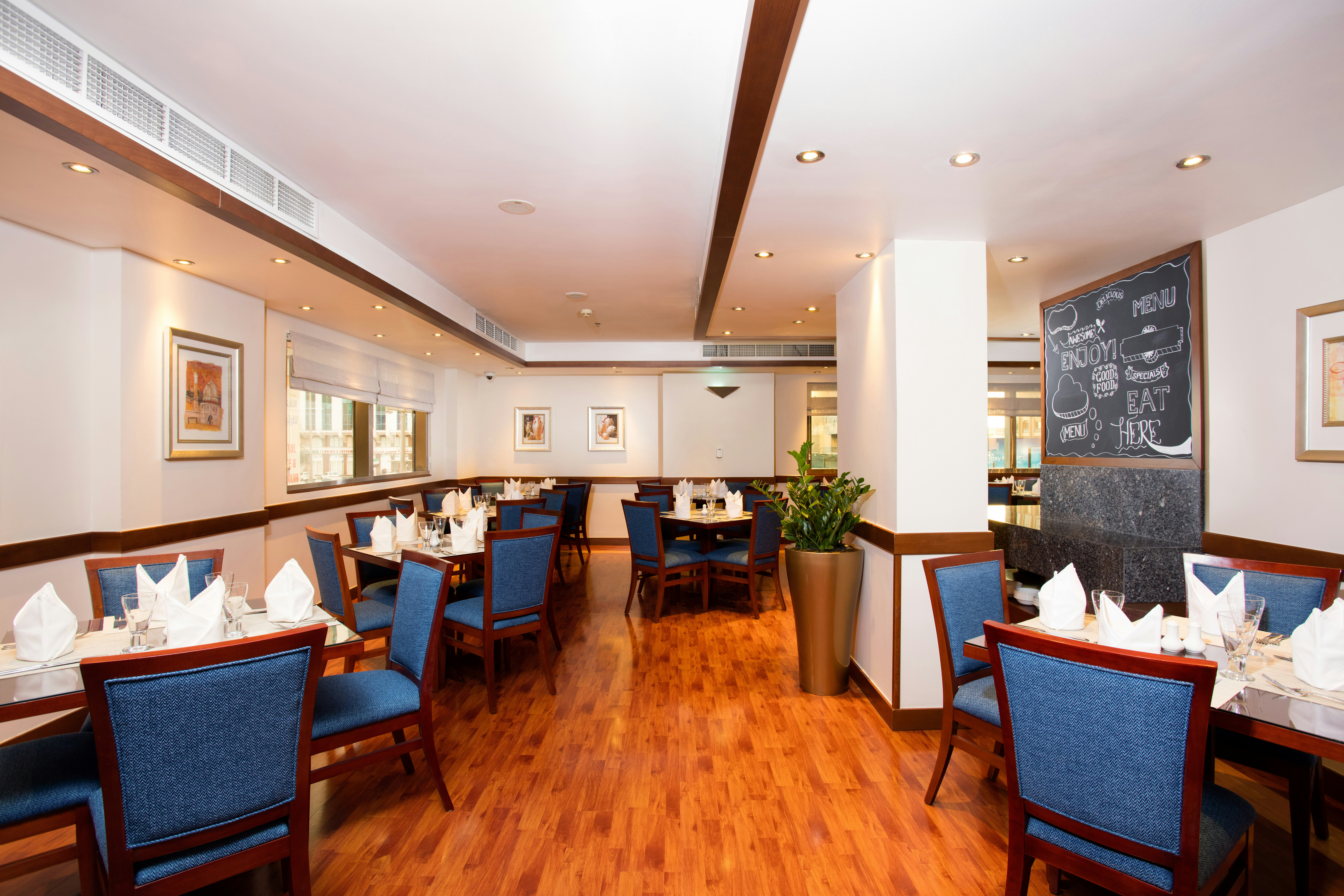 AL RAWDA ARJAAN BY ROTANA 13/24