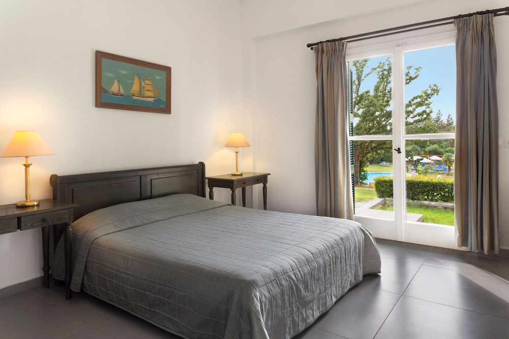 Century Resort Corfu 31/70