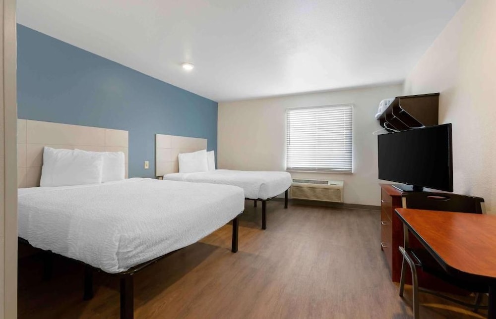 Studio 6 Extended Stay El Paso East TX 33/54