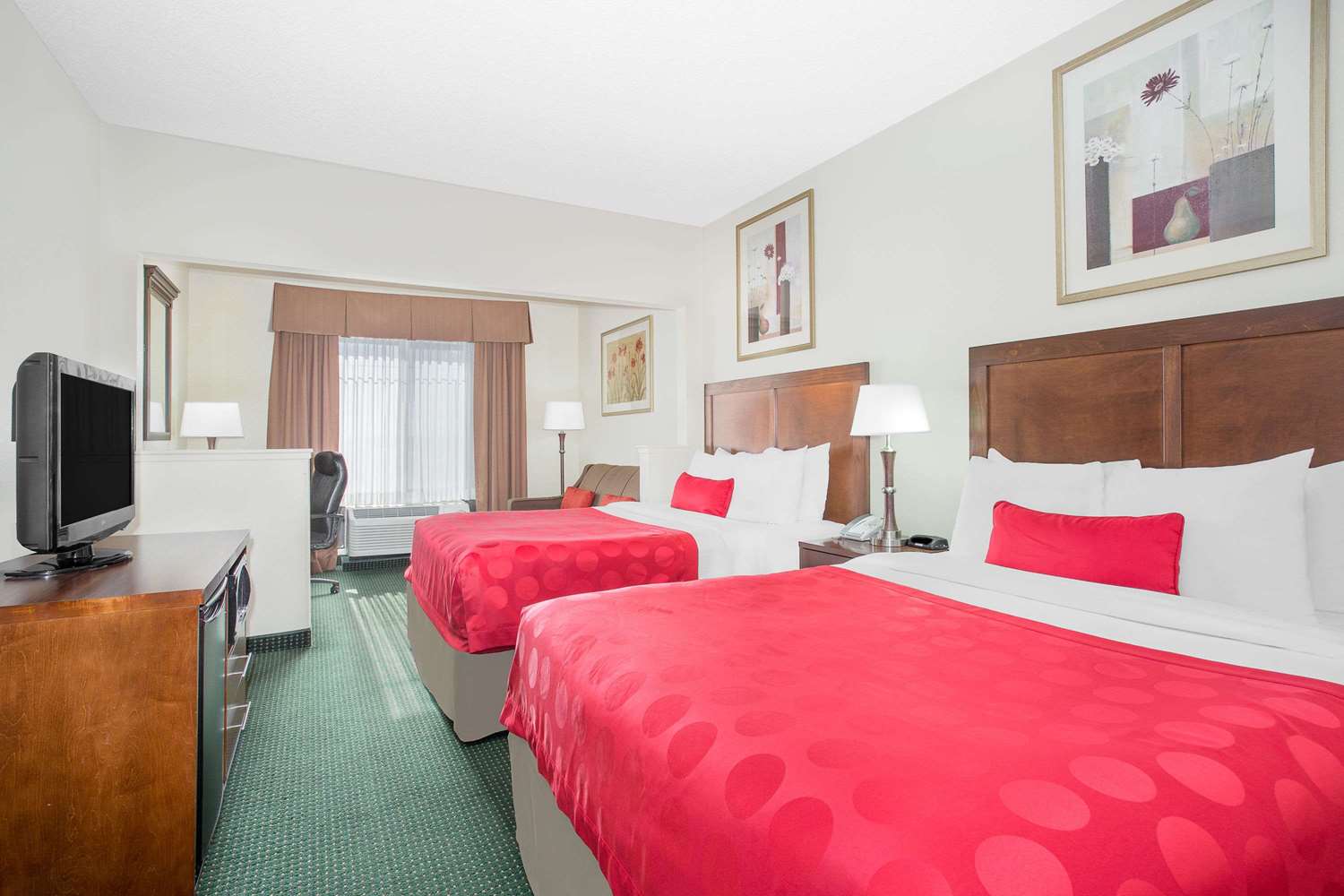 Ramada By Wyndham Denver International Airport 7/17