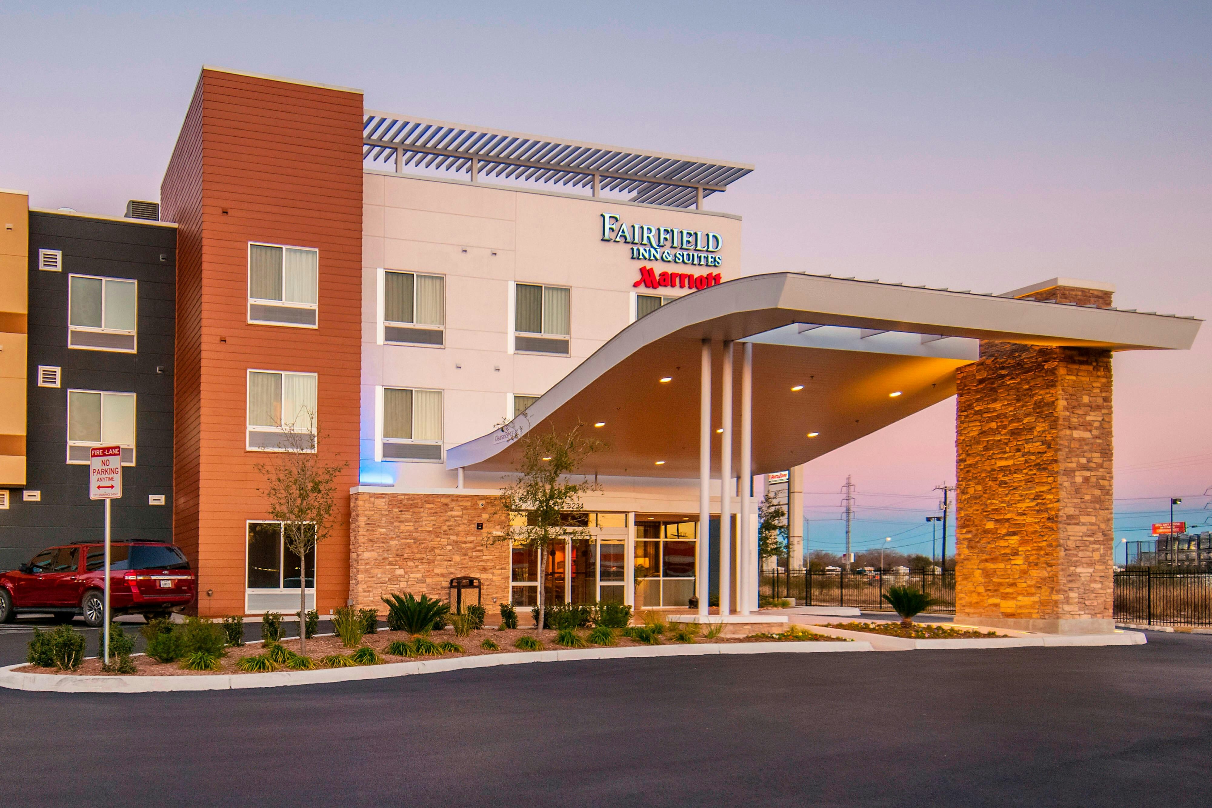 Fairfield Inn And Suites San Antonio Brooks City Base 1/18
