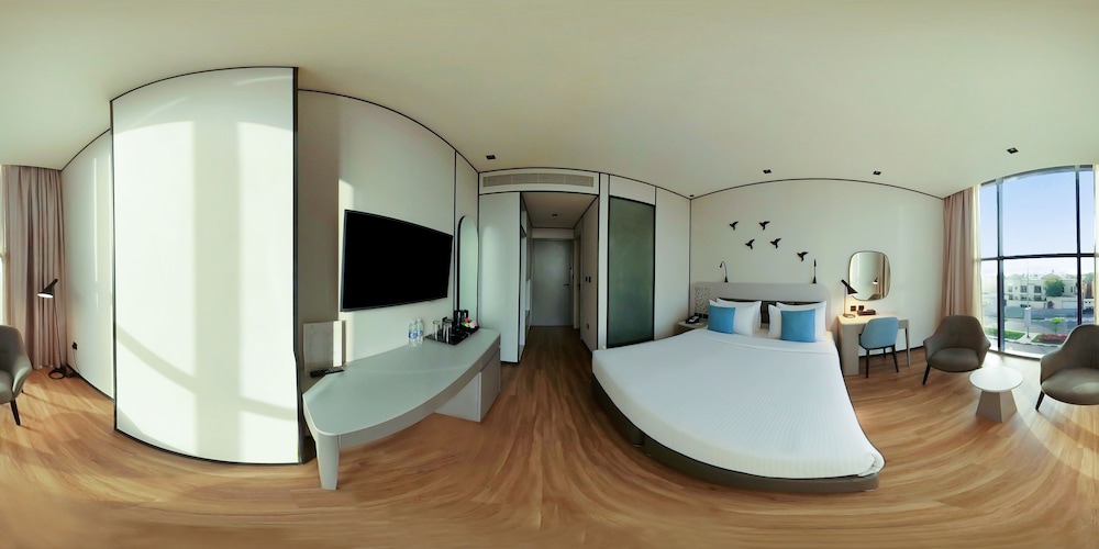 The District Hotel Jumeirah, Dubai 37/61
