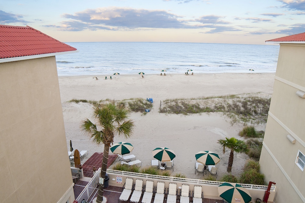 DeSoto Beach Bed & Breakfast 2/40