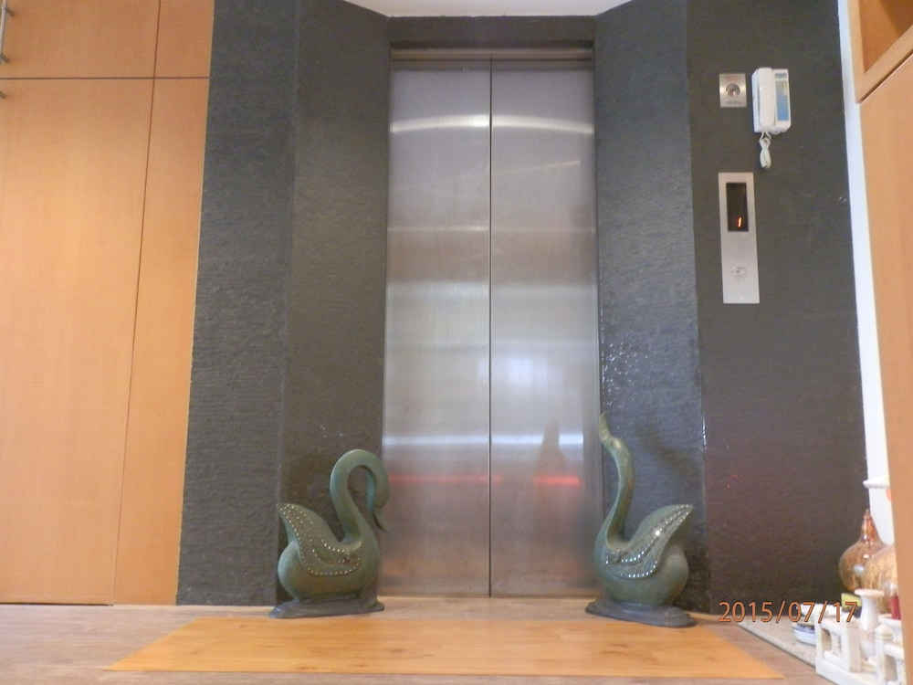 Sandy Serviced Apartment 26/62