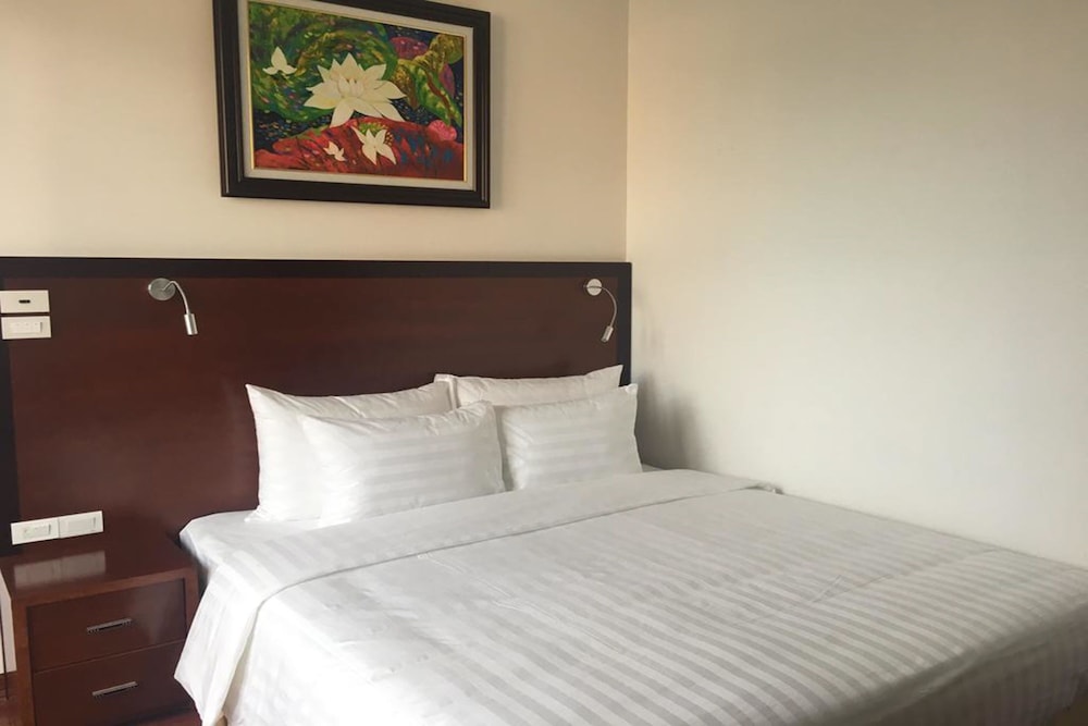 The Melbourne Hotel 8/52