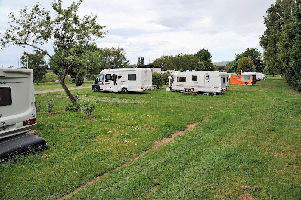 Blenheim TOP 10 Holiday Park 49/56