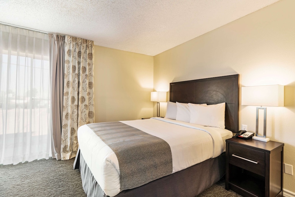 Chase Suite Hotel El Paso 16/59