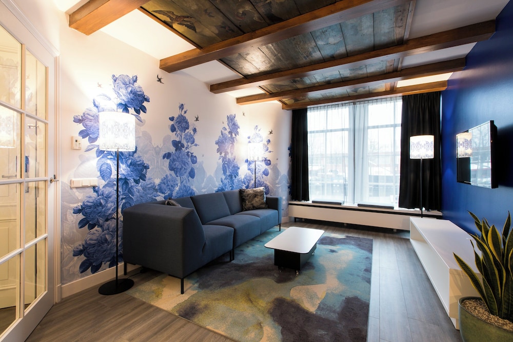 Eden Studios And Apartments 20/42