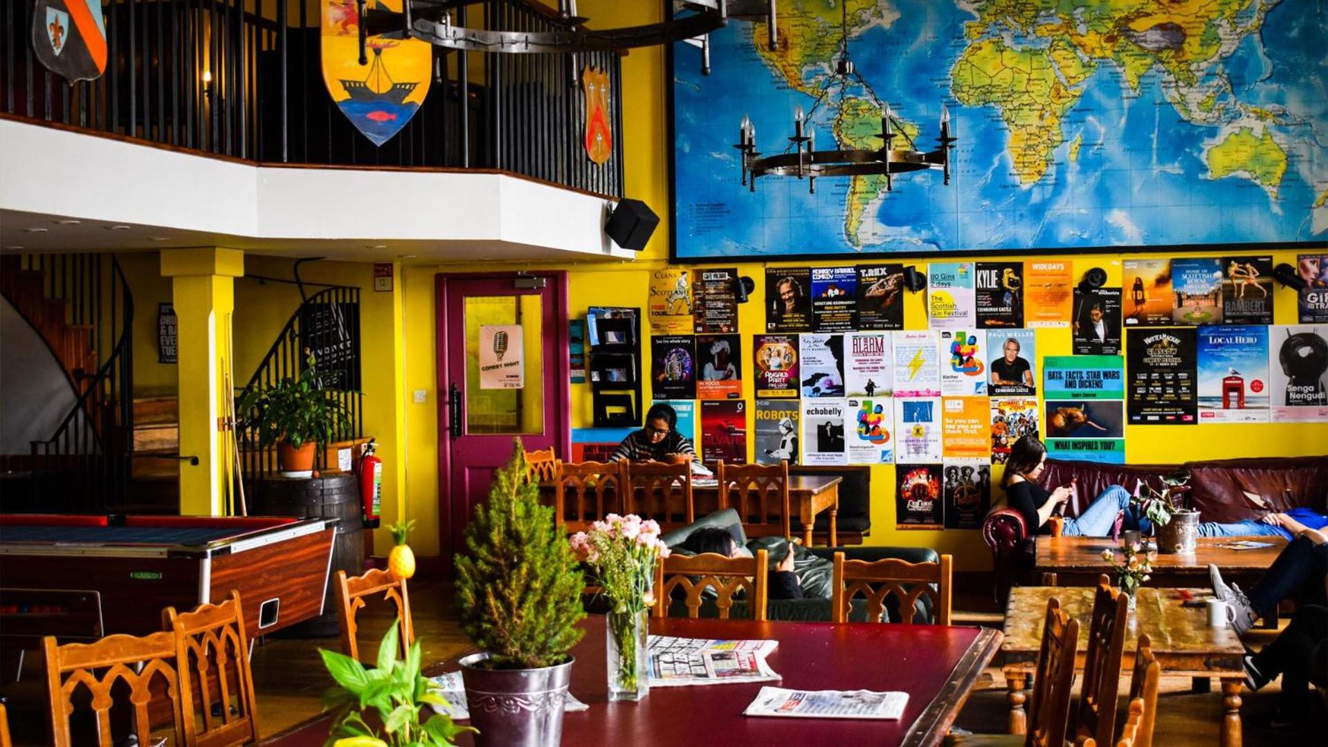 Castle Rock Hostel - Adults Only 26/39