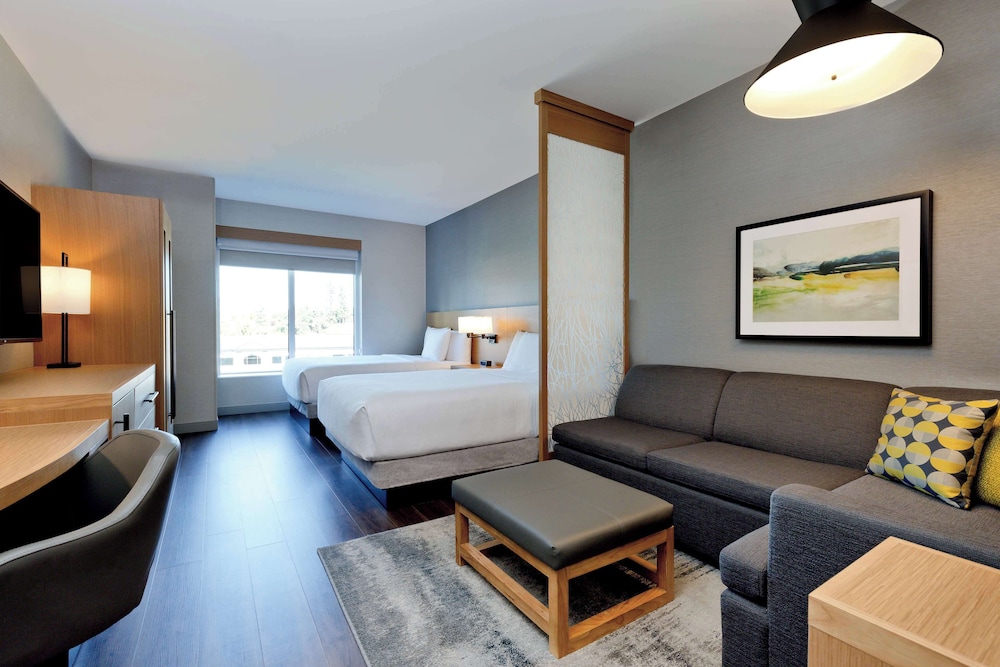 Hyatt Place Kelowna 9/30