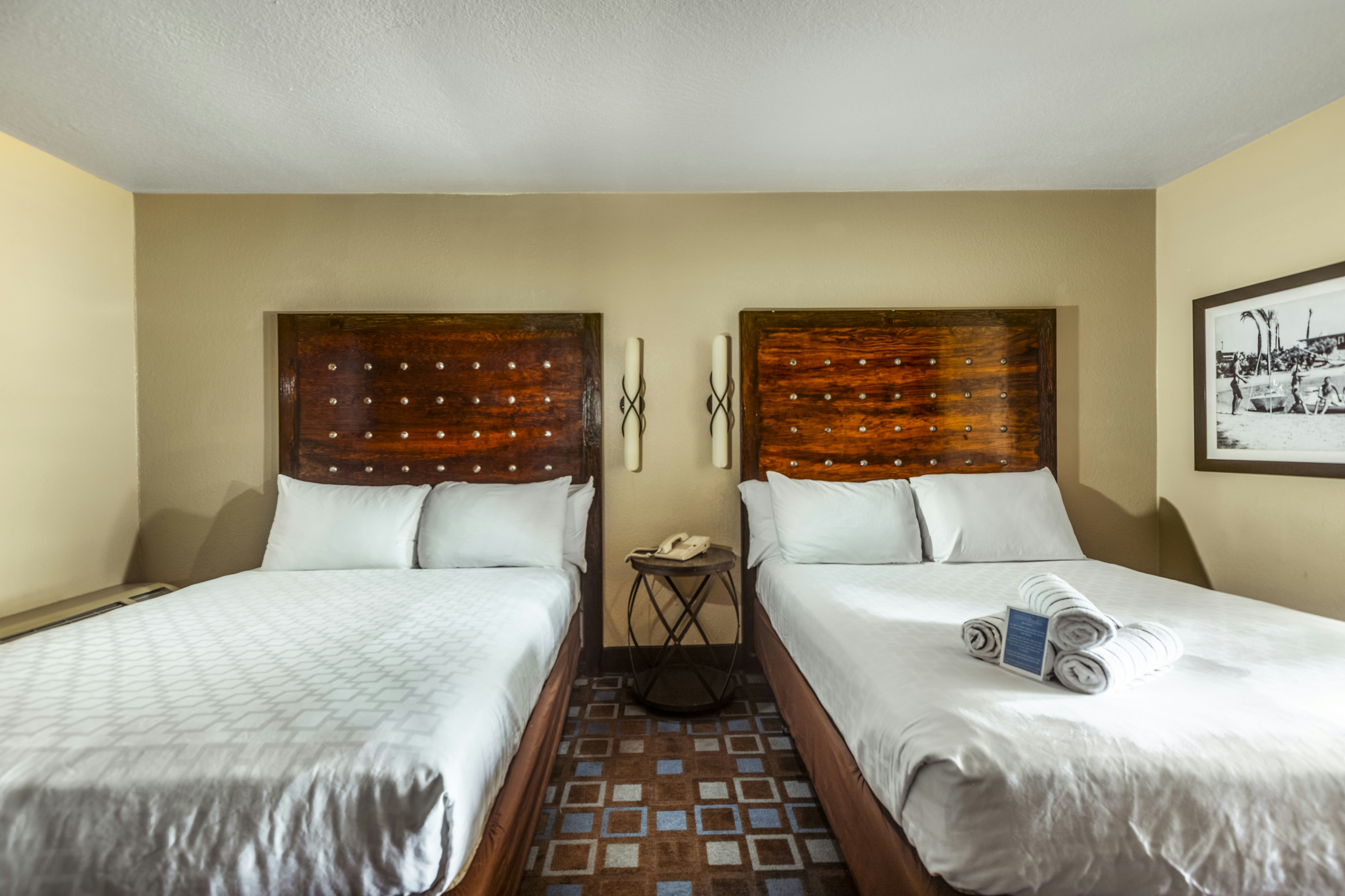 The Nautical Beachfront Resort 24/70