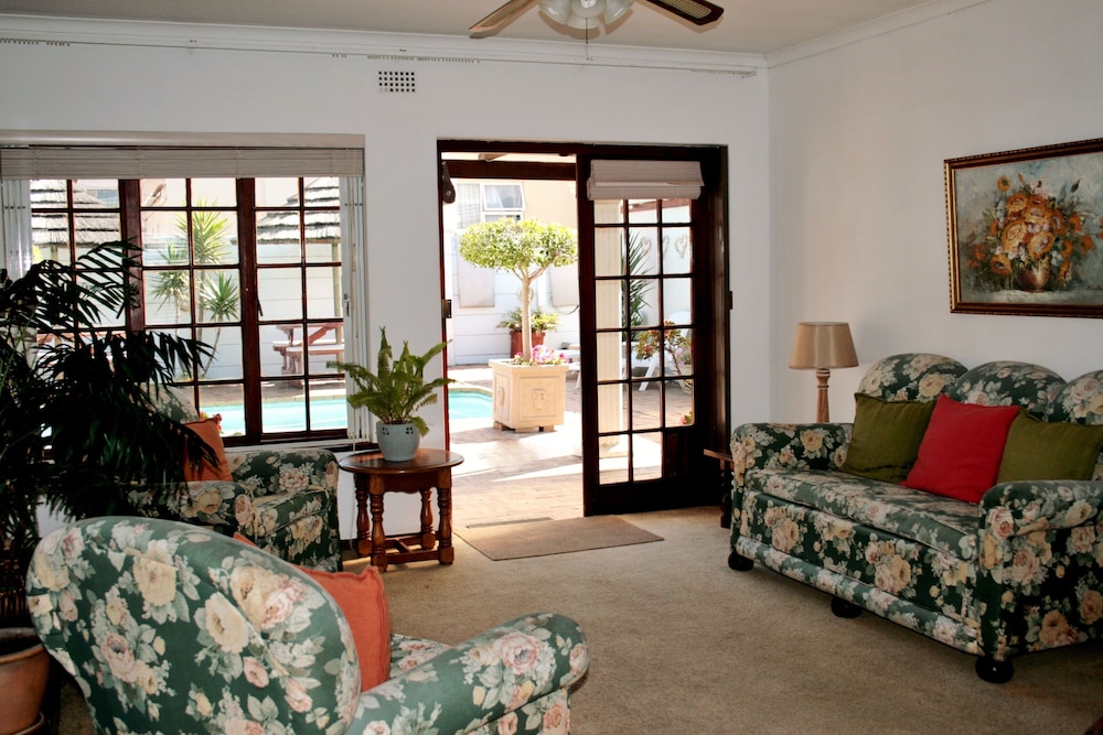 Blouberg Dolphin Inn 43/72
