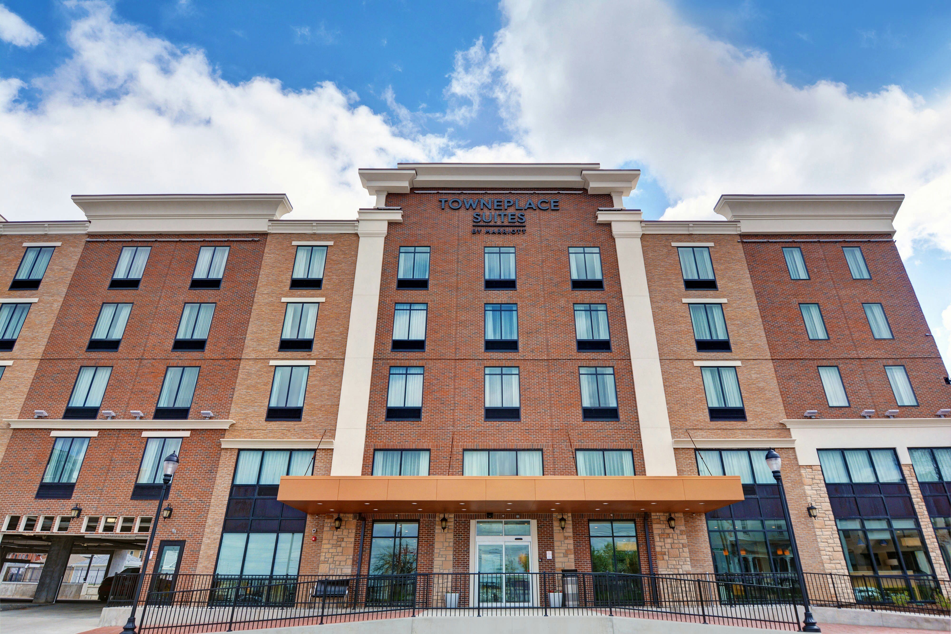 TownePlace Suites by Marriott Indianapolis Downtown 2/56