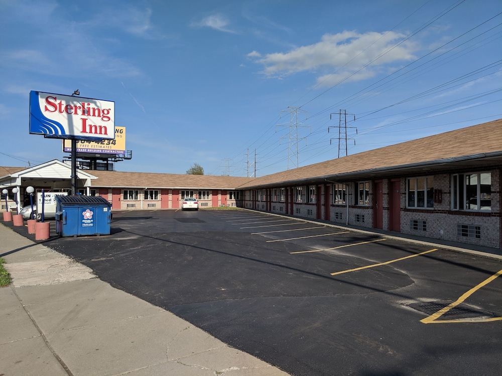 Sterling Inn Niagara Falls Near Iag Airport 2/40