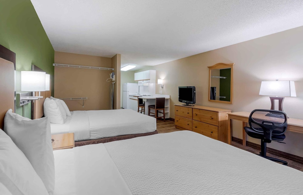 Extended Stay America Suites Orange County Cypress 21/62