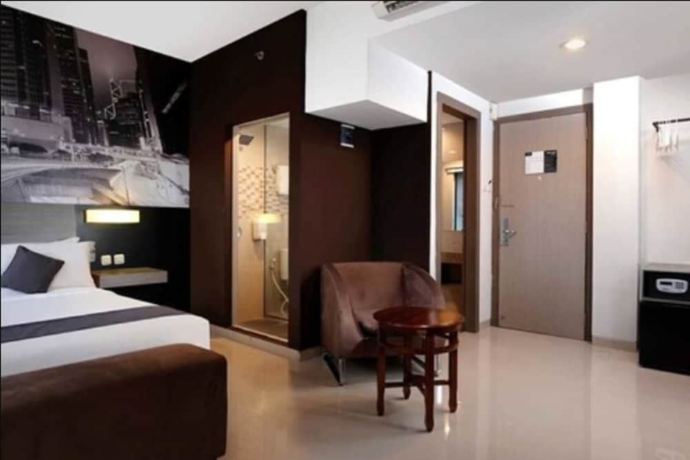Hotel NEO Candi Simpang Lima - Semarang 9/38