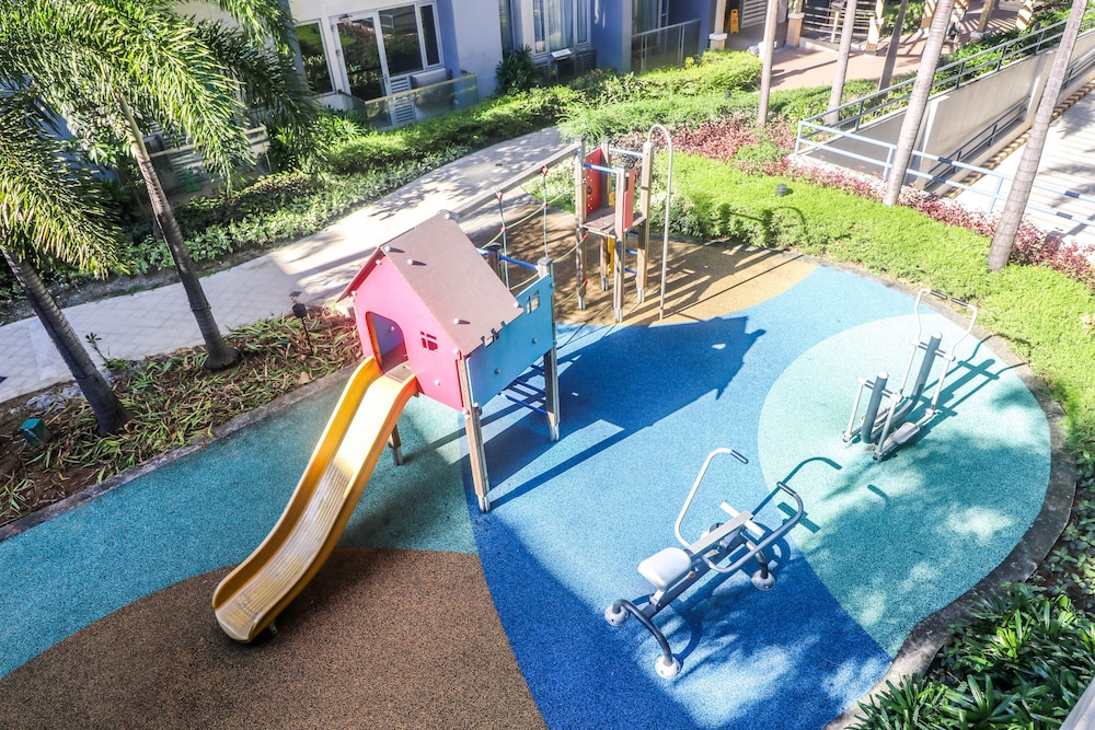PRS at One Palm Tree Villa near Airport 52/60