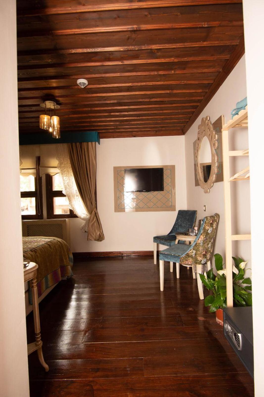 Arasta Konak Boutique Hotel 45/51
