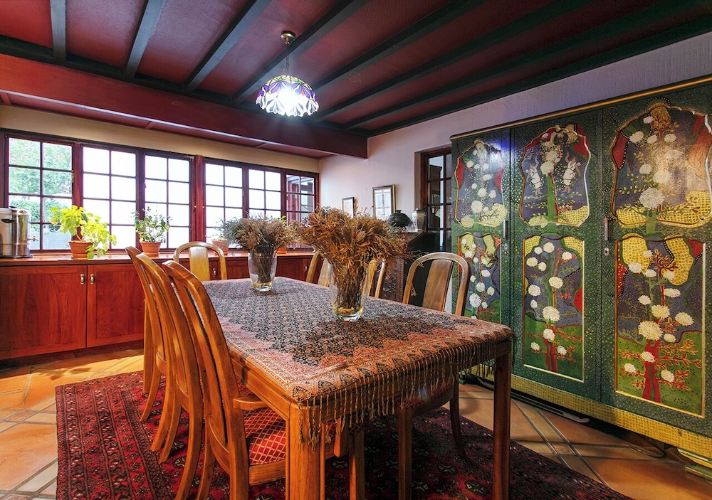 Bed And Breakfast In Waterkloof 33/50