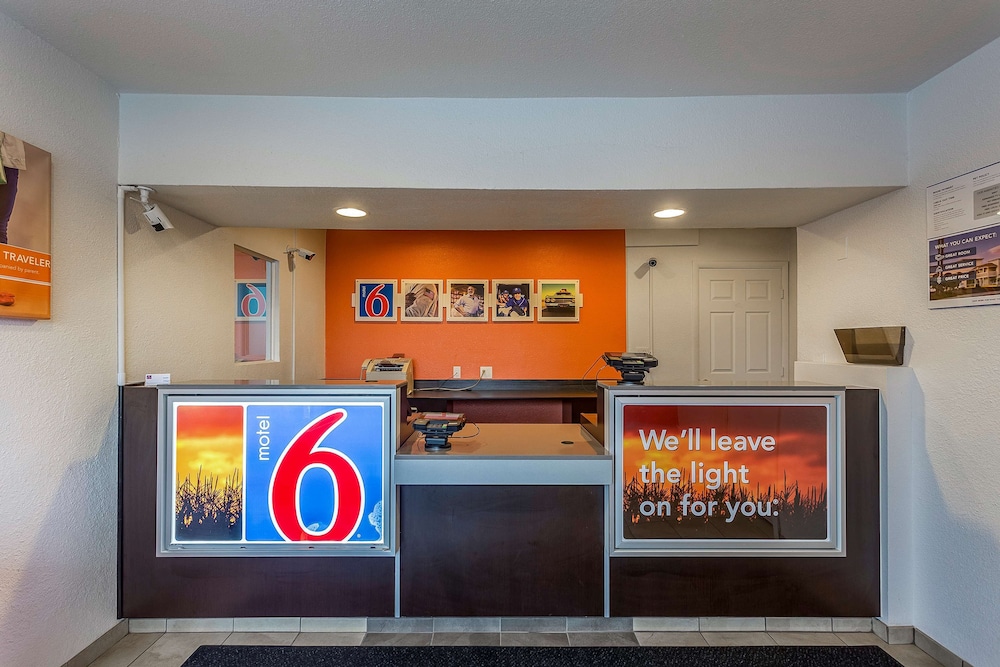 Motel6 Billings, MT - South 7/37