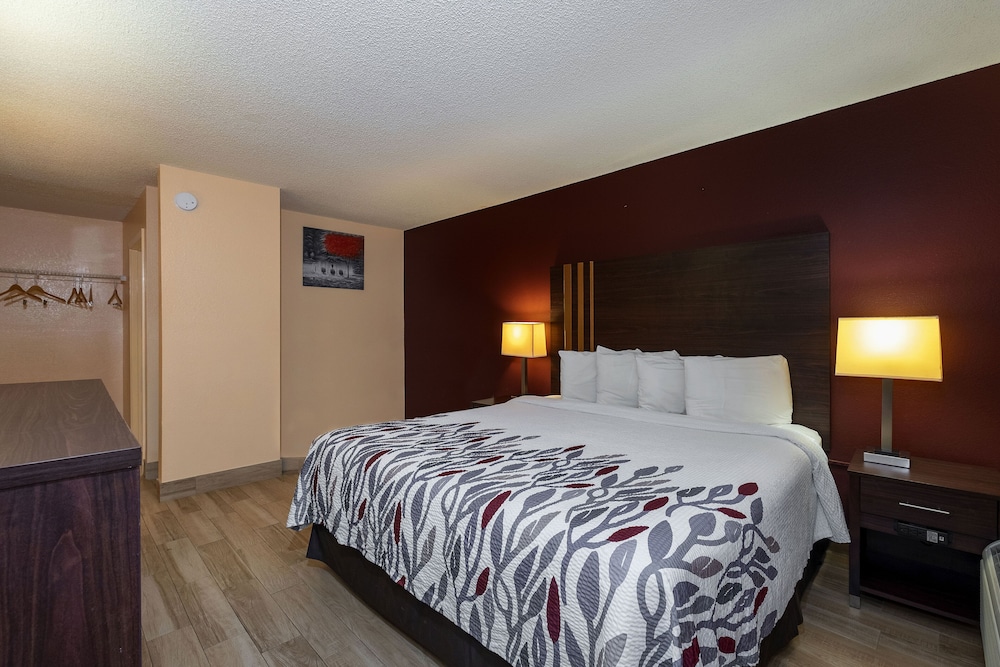 Red Roof Inn Valdosta - University 17/38