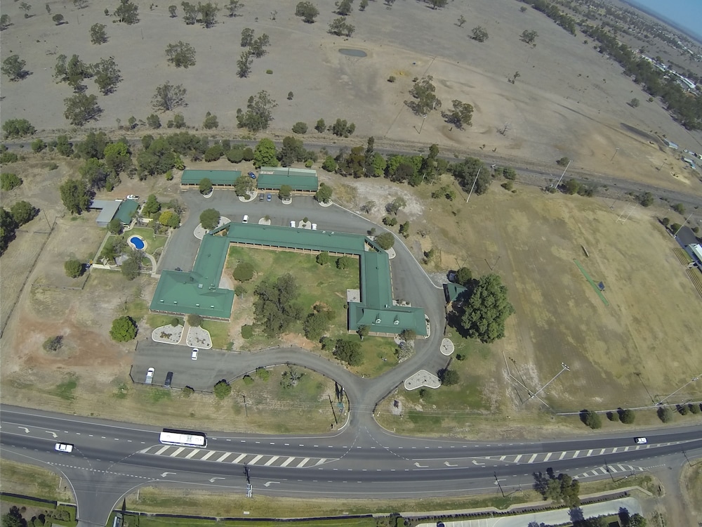 Overlander Homestead Motel 24/31